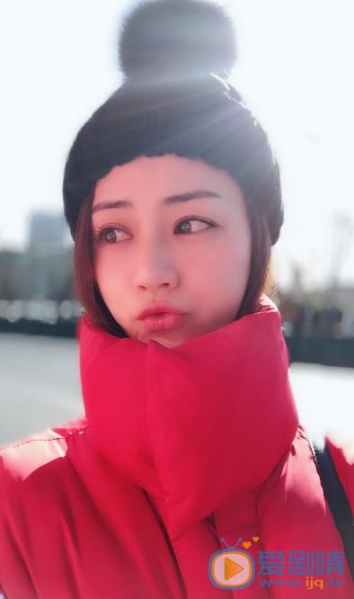 叶新晨红衣照片 叶新晨高清写真_叶新晨高清剧照