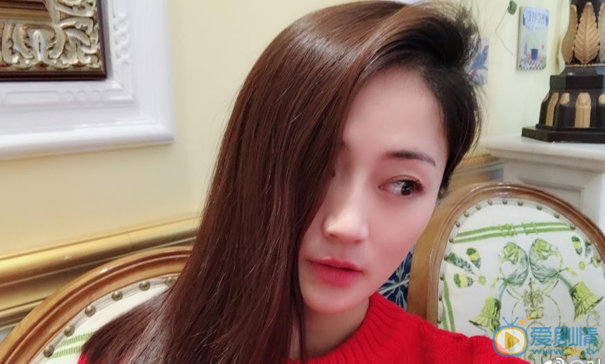 叶新晨红衣照片 叶新晨高清写真_叶新晨高清剧照