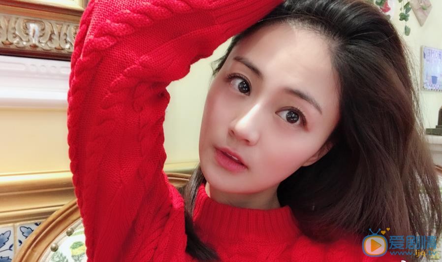 叶新晨红衣照片 叶新晨高清写真_叶新晨高清剧照