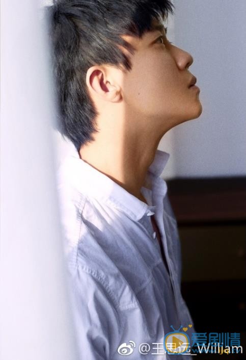 王思远侧颜美照 王思远高清写真_王思远高清剧照