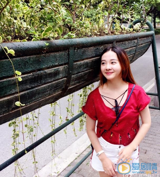 杨丽晓街拍写真 杨丽晓高清写真_杨丽晓高清剧照
