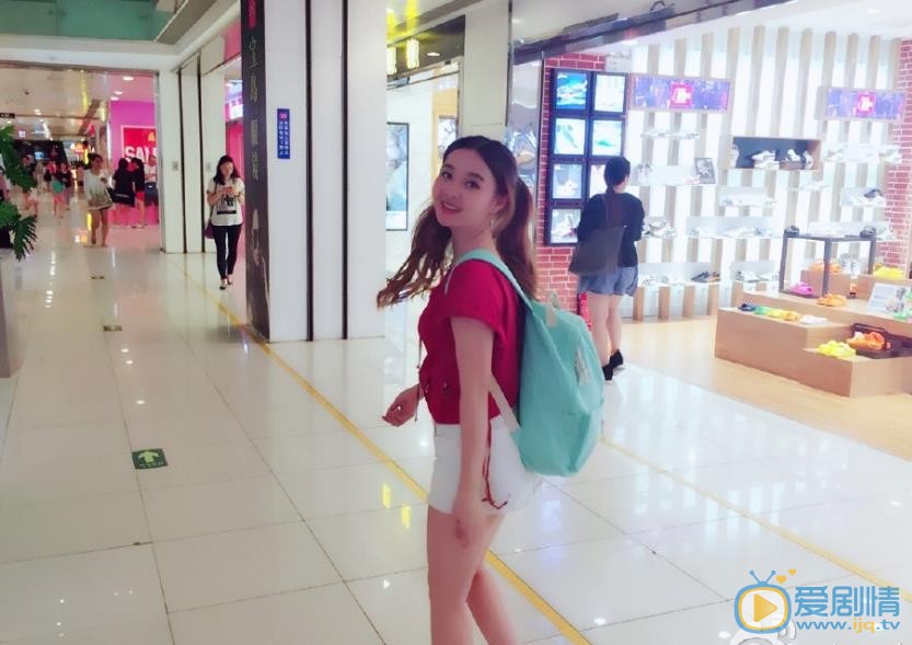 杨丽晓毕业照 杨丽晓高清写真_杨丽晓高清剧照