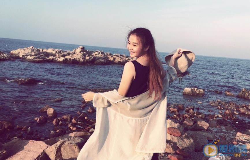 杨丽晓旅行大片 杨丽晓高清写真_杨丽晓高清剧照