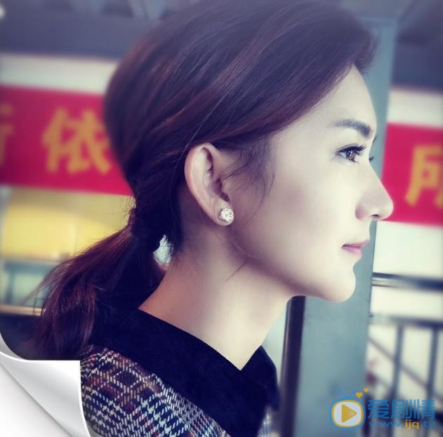 李欣颖唯美街拍 李欣颖高清写真_李欣颖高清剧照