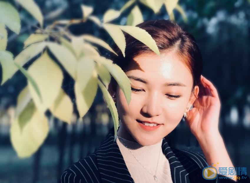李欣颖唯美街拍 李欣颖高清写真_李欣颖高清剧照