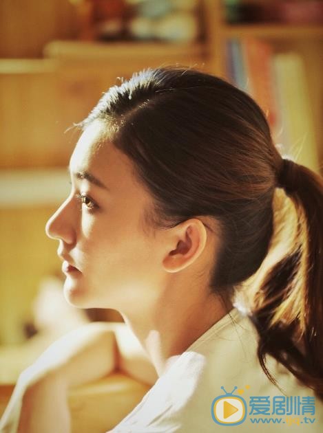 李欣颖唯美街拍 李欣颖高清写真_李欣颖高清剧照