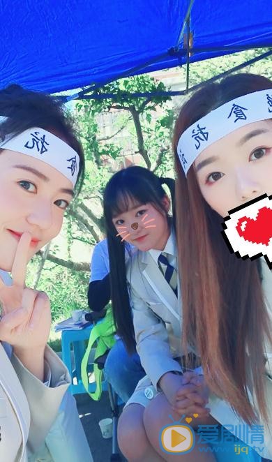 焦仲慧与人合照 焦仲慧高清写真_焦仲慧高清剧照