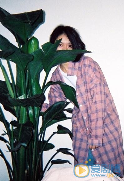 陆琦蔚街拍写真 陆琦蔚高清写真_陆琦蔚高清剧照