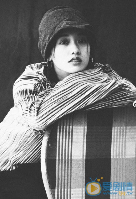 陆琦蔚街拍写真 陆琦蔚高清写真_陆琦蔚高清剧照