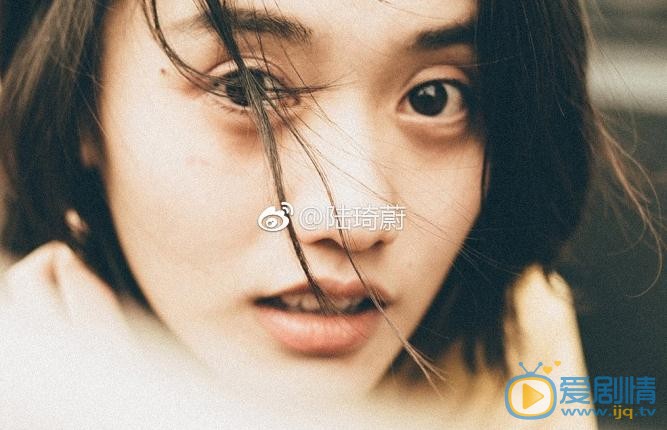 陆琦蔚街拍写真 陆琦蔚高清写真_陆琦蔚高清剧照