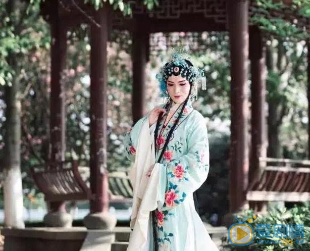 商忆莎戏曲写真 商忆莎高清写真_商忆莎高清剧照