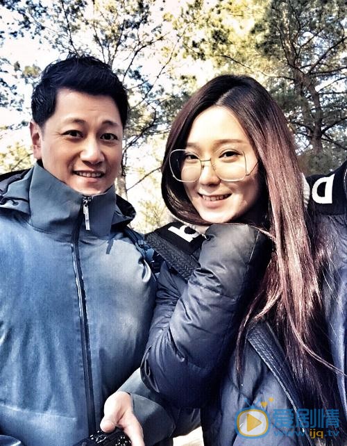 张洪睿与人合照 张洪睿高清写真_张洪睿高清剧照