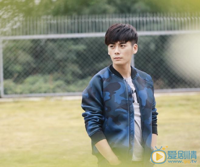 王子睿帅气写真 王子睿高清写真_王子睿高清剧照