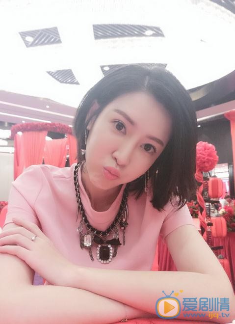 杨卿生活照 杨卿高清写真_杨卿高清剧照