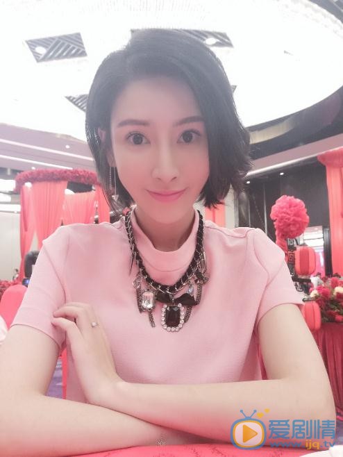杨卿生活照 杨卿高清写真_杨卿高清剧照