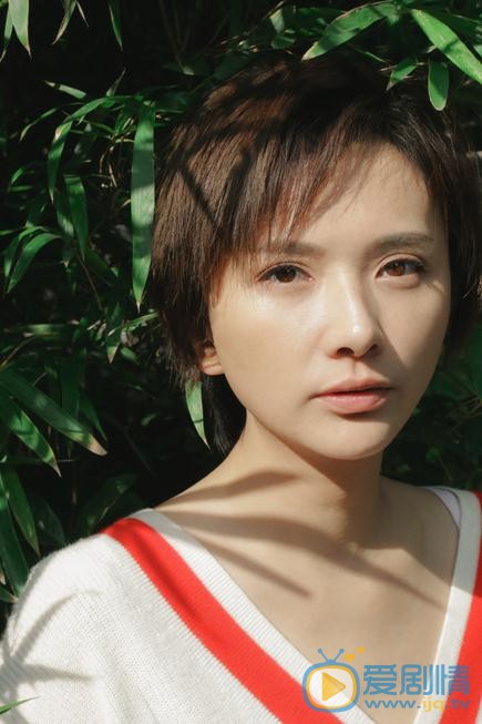 李依玲写真 李依玲高清写真_李依玲高清剧照