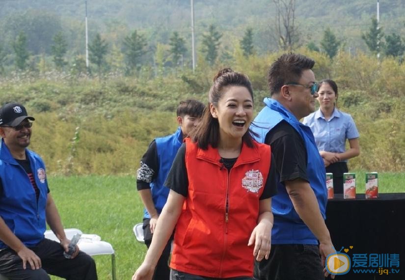 陈佳妍《星厨集结号》节目照 陈佳妍高清写真_陈佳妍高清剧照