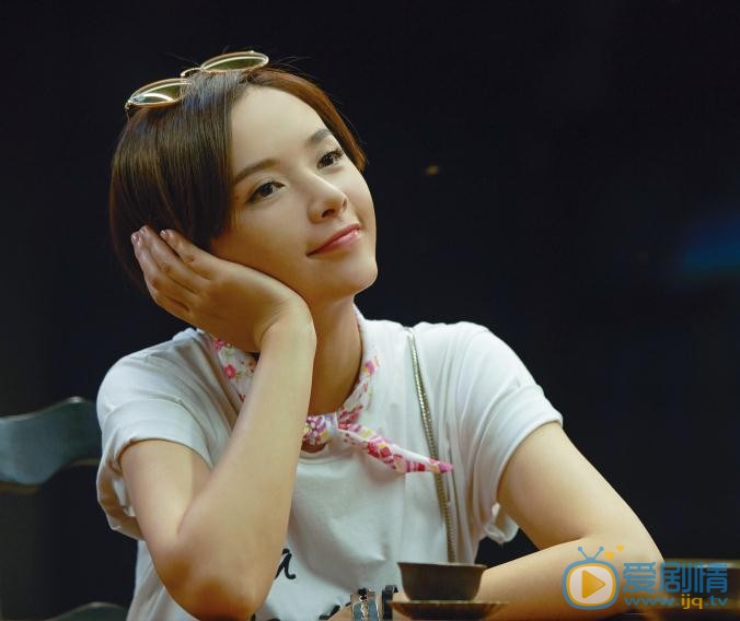 李依玲《北上广依然相信爱情》剧照 李依玲高清写真_李依玲高清剧照