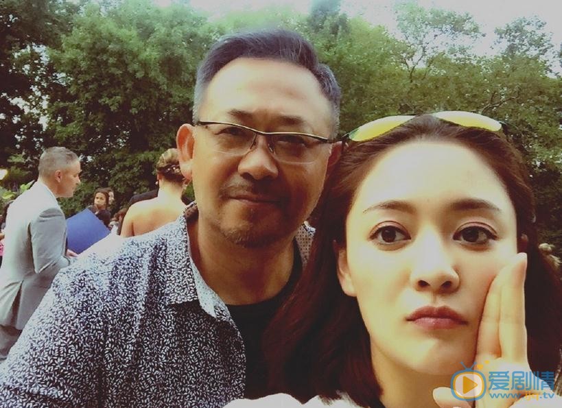 陈佳妍与人合照 陈佳妍高清写真_陈佳妍高清剧照