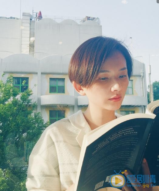 李依玲写真 李依玲高清写真_李依玲高清剧照