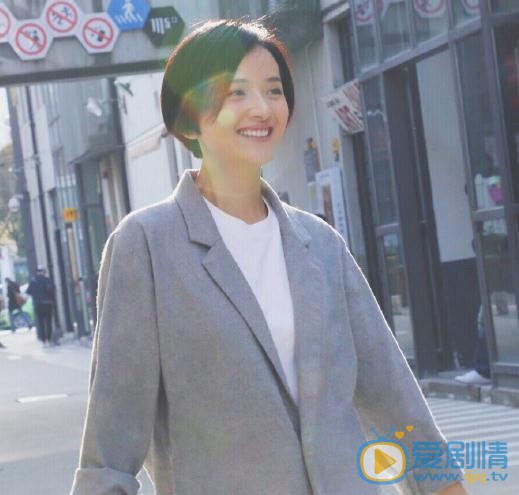 李依玲写真 李依玲高清写真_李依玲高清剧照