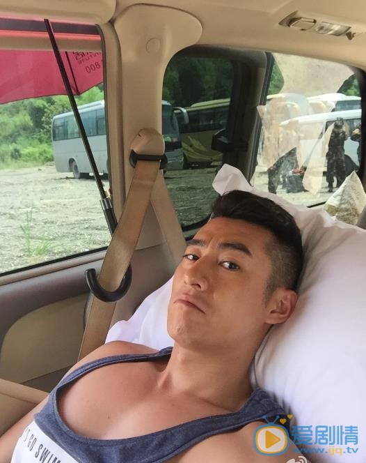 鲁诺生活照 鲁诺高清写真_鲁诺高清剧照