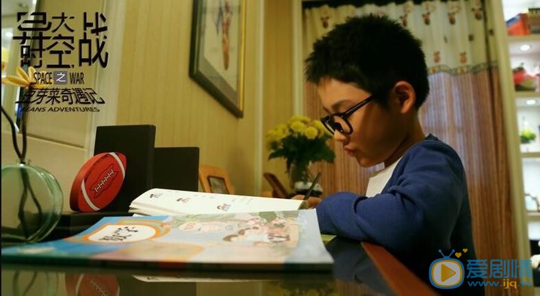 董李无忧《异时空大战》剧照 董李无忧高清写真_董李无忧高清剧照