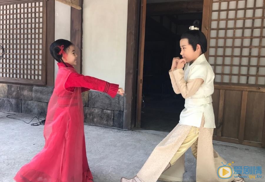 董李无忧片场照 董李无忧高清写真_董李无忧高清剧照