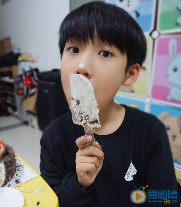 董李无忧生活照 董李无忧高清写真_董李无忧高清剧照