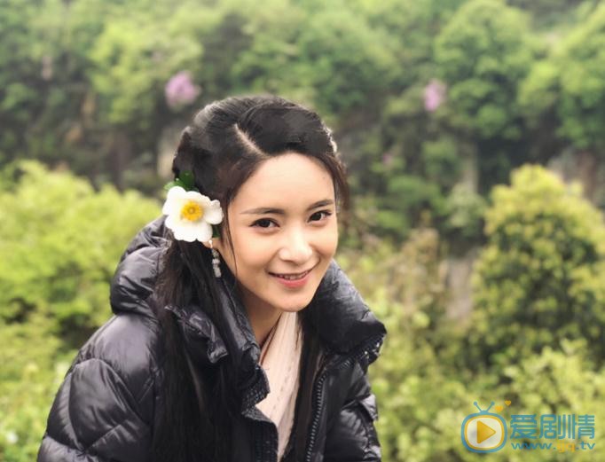 张晓唯片场照 张晓唯高清写真_张晓唯高清剧照