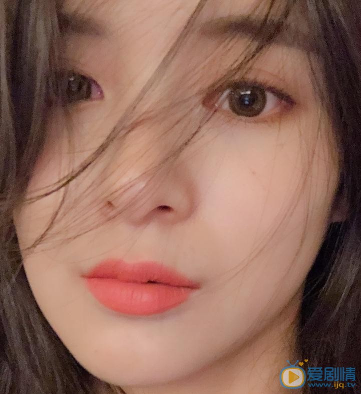 张晓唯生活照 张晓唯高清写真_张晓唯高清剧照