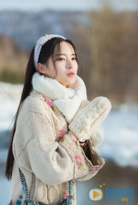 张晓唯冬日写真 张晓唯高清写真_张晓唯高清剧照