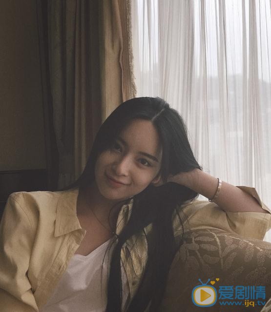 张晓唯生活照 张晓唯高清写真_张晓唯高清剧照