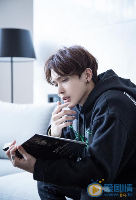 林世杰街拍写真 林世杰高清写真_林世杰高清剧照