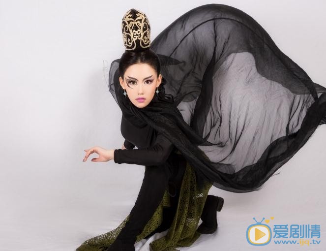 杨曼玉《笔仙魔咒》剧照 杨曼玉高清写真_杨曼玉高清剧照