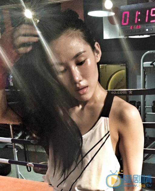 杨曼玉健身照 杨曼玉高清写真_杨曼玉高清剧照