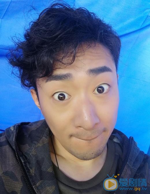 胡译仁生活照 胡译仁高清写真_胡译仁高清剧照