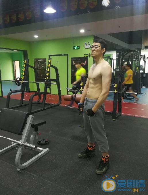 胡译仁生活照 胡译仁高清写真_胡译仁高清剧照