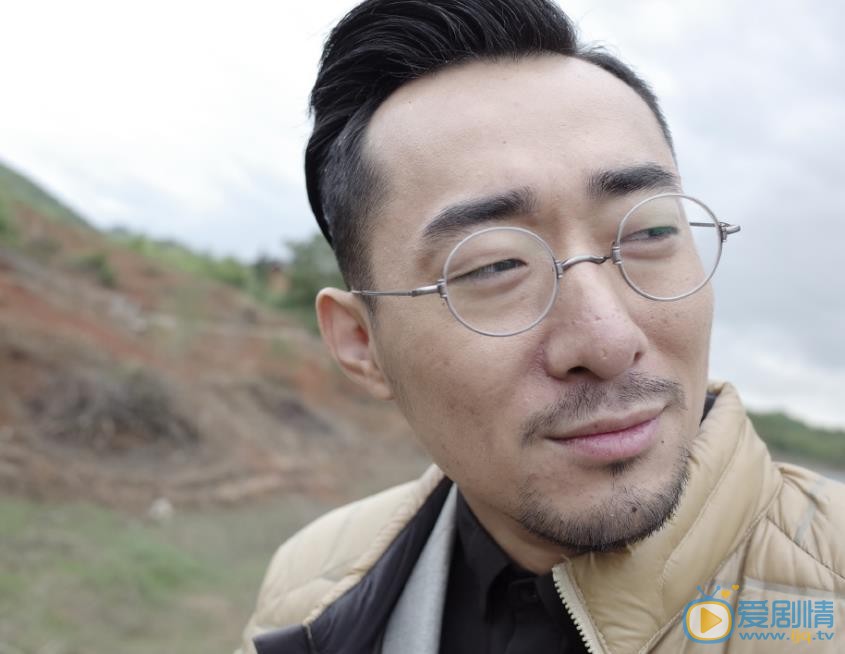 胡译仁生活照 胡译仁高清写真_胡译仁高清剧照
