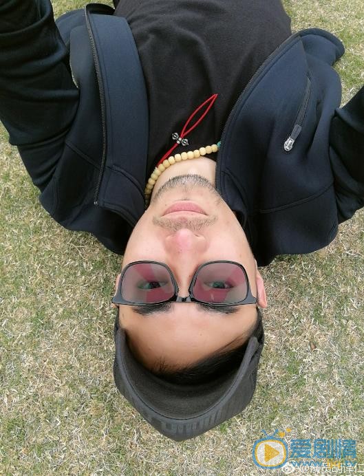 胡译仁生活照 胡译仁高清写真_胡译仁高清剧照