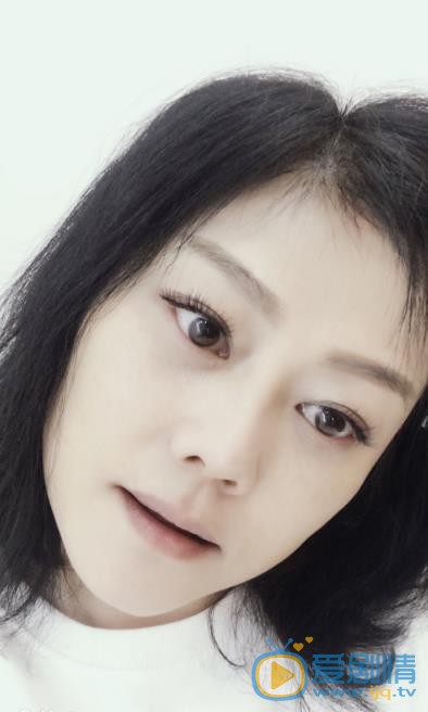 何静生活照 何静高清写真_何静高清剧照