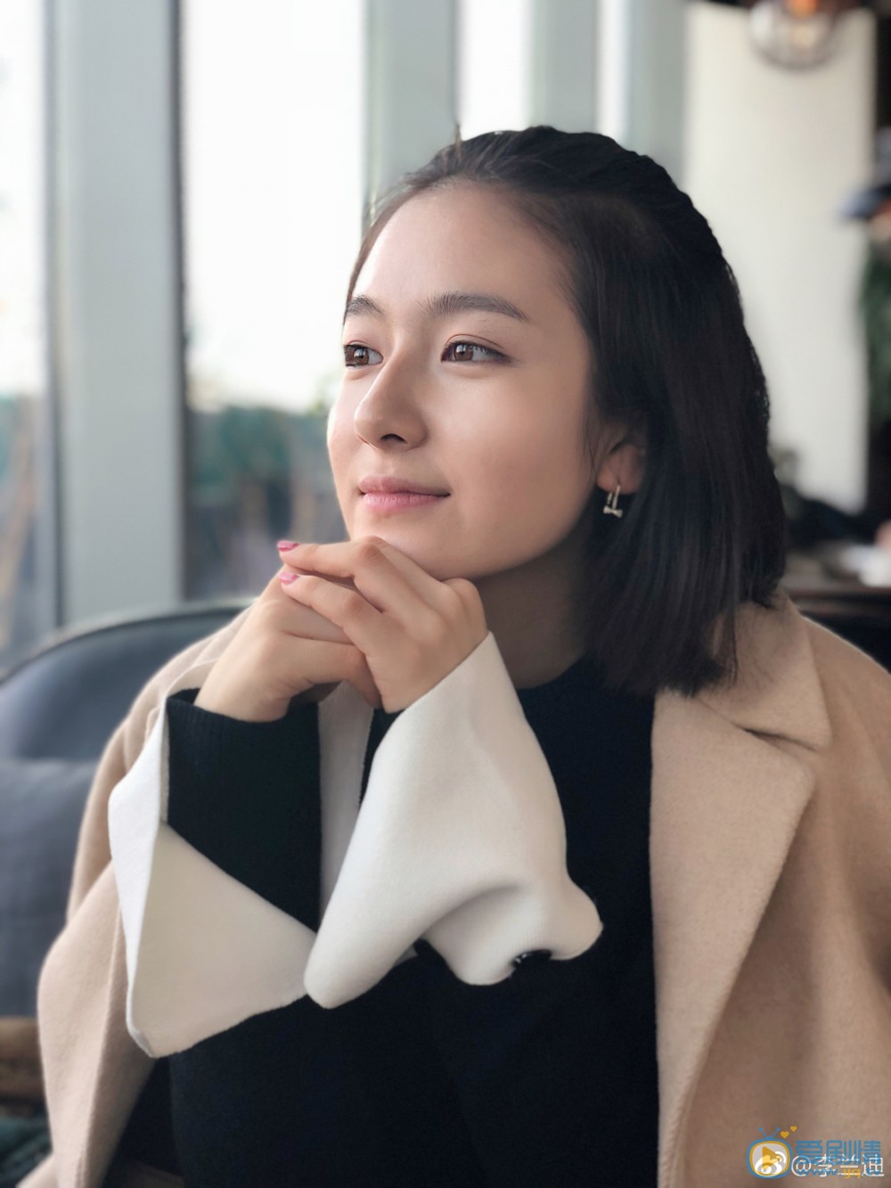 李兰迪靓丽街拍 李兰迪高清写真_李兰迪高清剧照