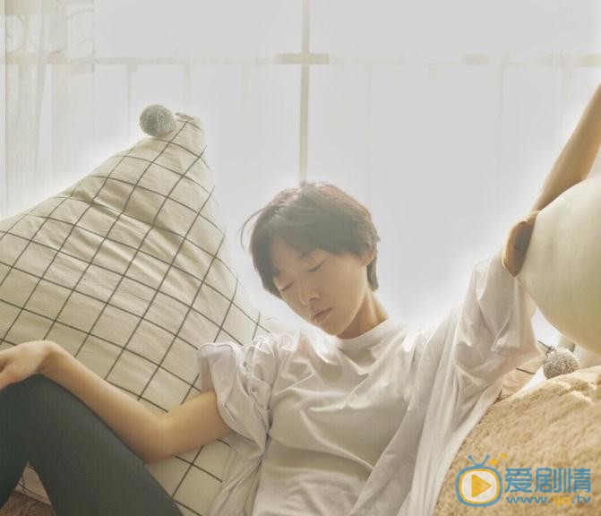 刘洛汐白色写真 刘洛汐高清写真_刘洛汐高清剧照