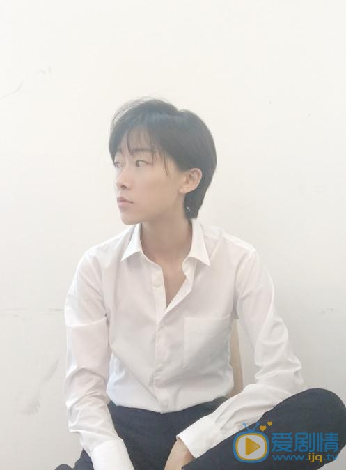 刘洛汐白色写真 刘洛汐高清写真_刘洛汐高清剧照