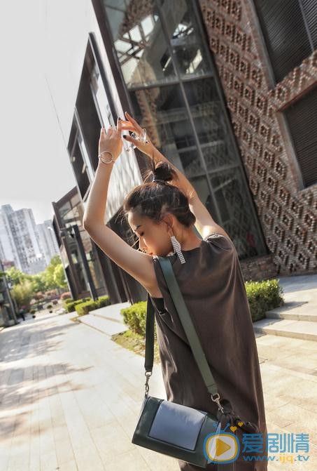 刘洛汐街拍写真 刘洛汐高清写真_刘洛汐高清剧照