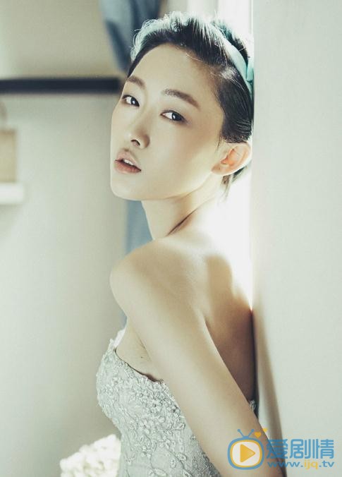 刘洛汐杂志大片 刘洛汐高清写真_刘洛汐高清剧照