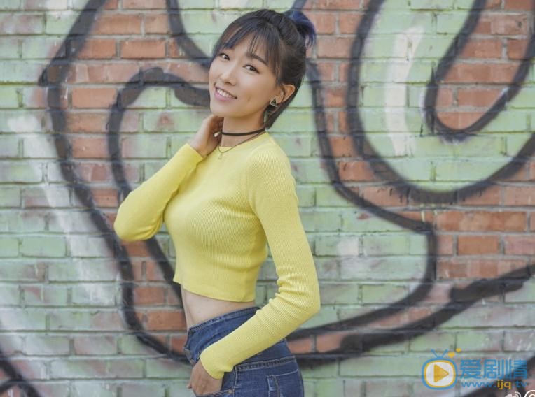 刘洛汐街拍写真 刘洛汐高清写真_刘洛汐高清剧照