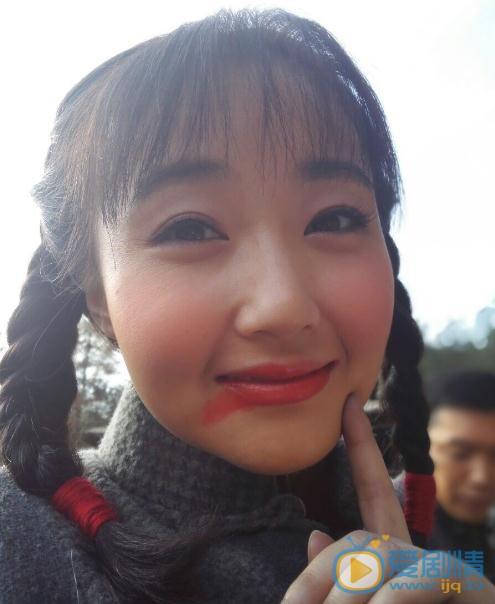尹馨梓片场照 尹馨梓高清写真_尹馨梓高清剧照