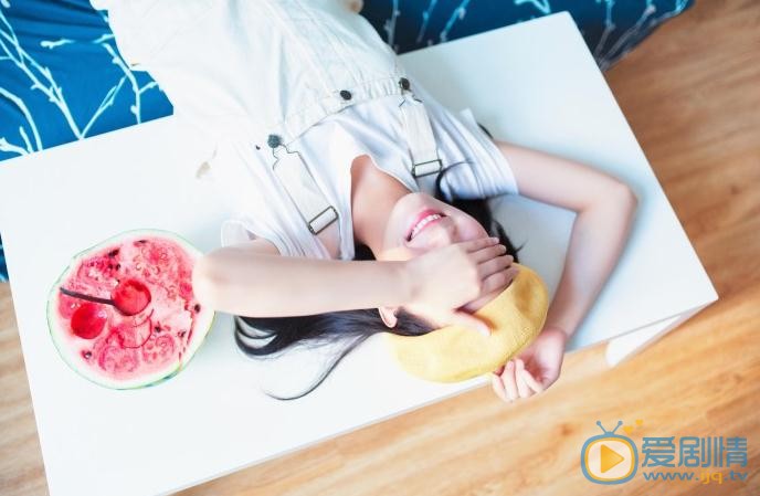 洪佳宁夏日写真 洪佳宁高清写真_洪佳宁高清剧照