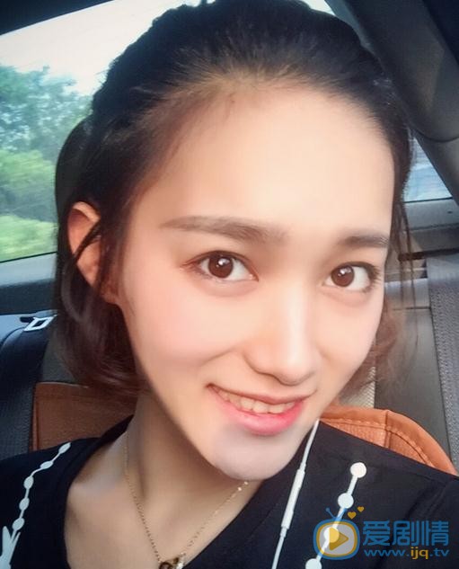 洪佳宁生活照 洪佳宁高清写真_洪佳宁高清剧照